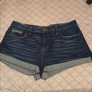 NWOT Dark wash jean shorts